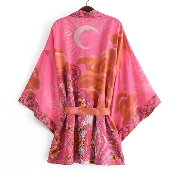 Fuchsia Pink Cosmic Galaxy Moon Boho Short Kimono Coverup Robe - Picture 7 of 10
